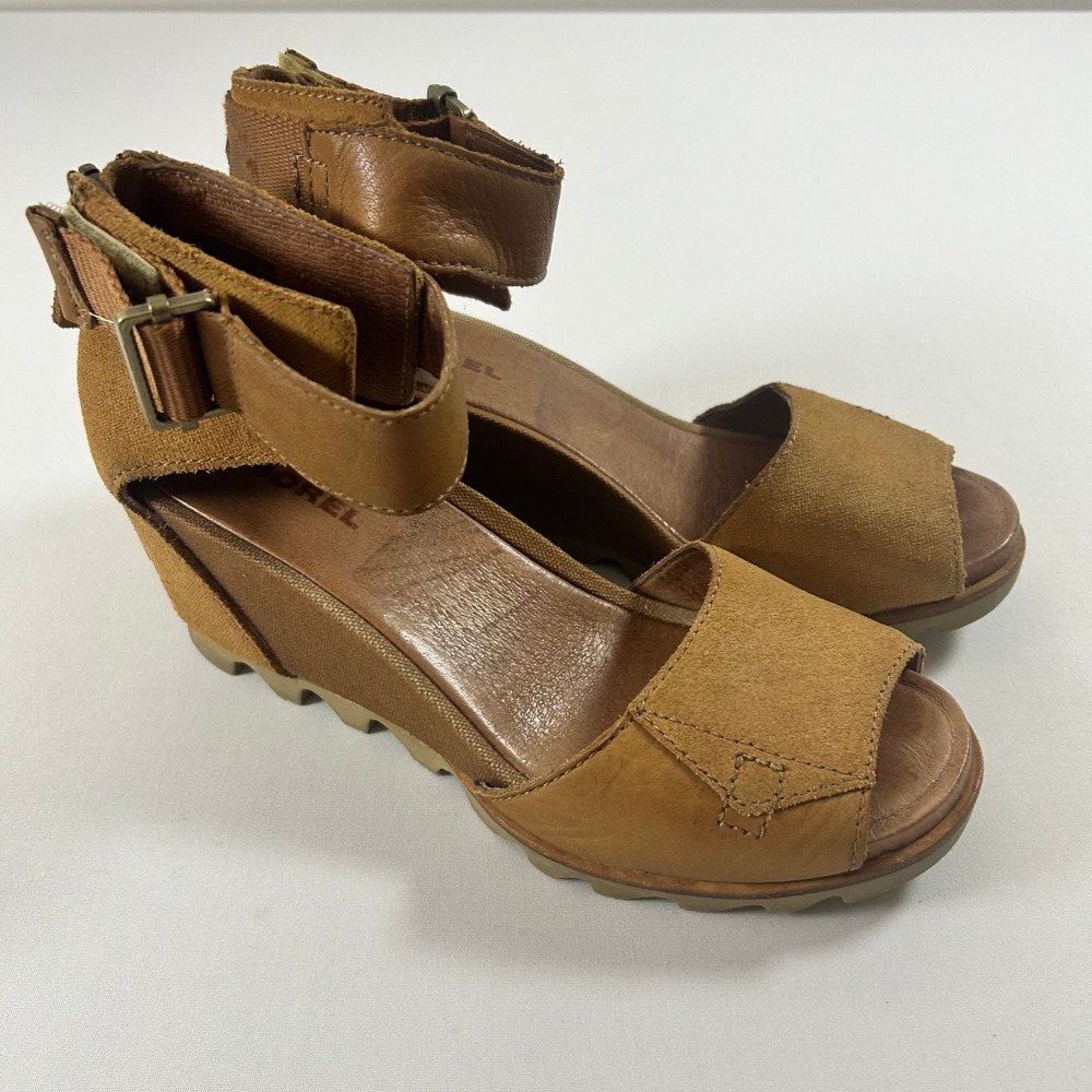 Sorel Joanie Sandals Women 8 Brown Suede Leather Wedge Ankle Strap Peep Toe